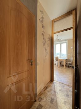 1-комн.кв., 42 м², этаж 12