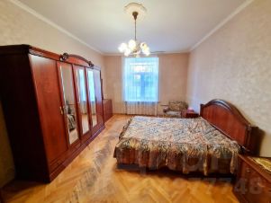 4-комн.кв., 93 м², этаж 1