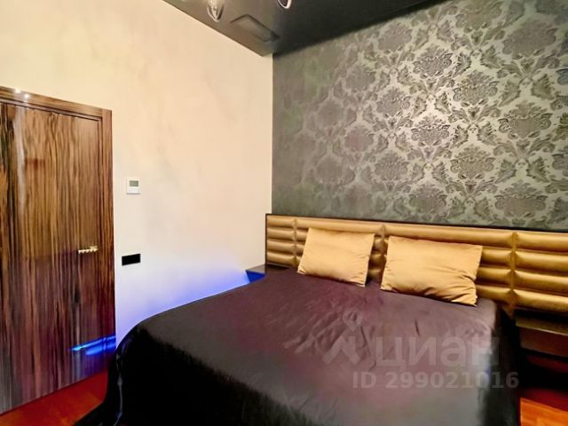 2-комн., 70 м², 27/30 этаж