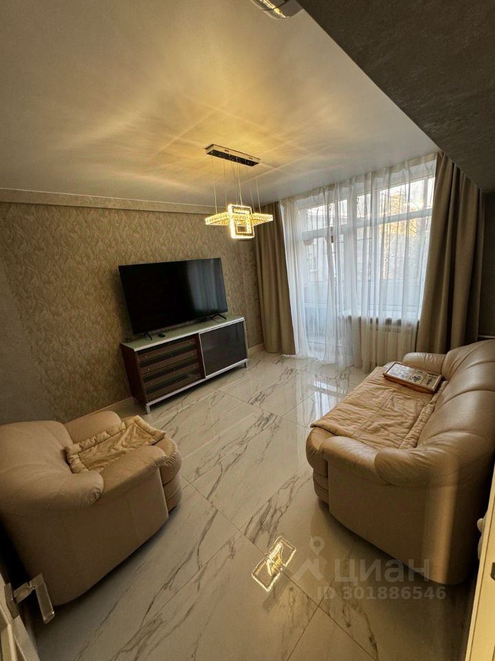 2-комнатная квартира, 56 м² — фото 1