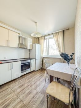 2-комн.кв., 60 м², этаж 9