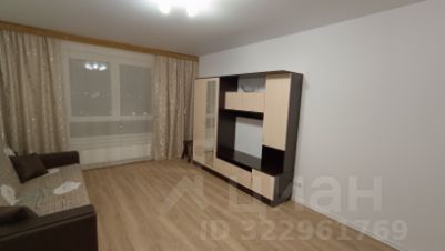 1-комн.кв., 43 м², этаж 13