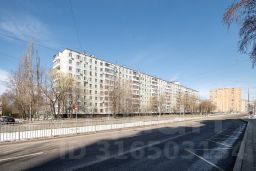1-комн.кв., 33 м², этаж 3