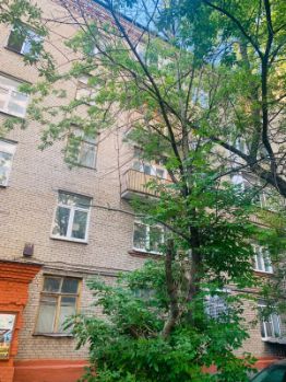 4-комн.кв., 73 м², этаж 3