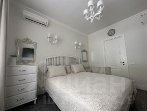 3-комн.кв., 80 м², этаж 1