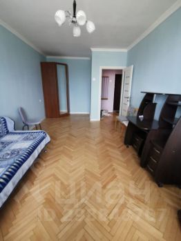 1-комн.кв., 38 м², этаж 10