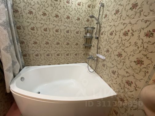 2-комн., 72 м², 11/24 этаж