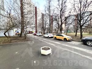 2-комн.кв., 52 м², этаж 4