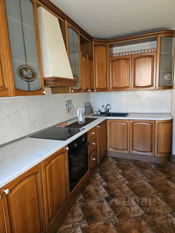 2-комнатная квартира, 67 м² — фото 2