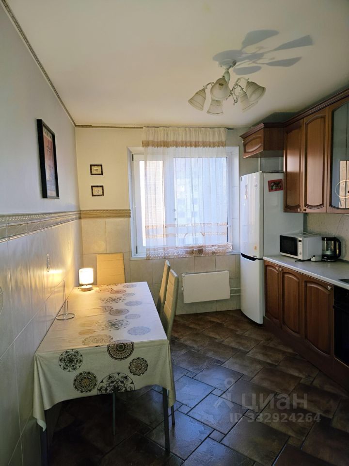 2-комнатная квартира, 67 м² — фото 3