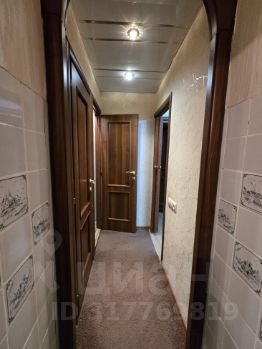 1-комн.кв., 32 м², этаж 3