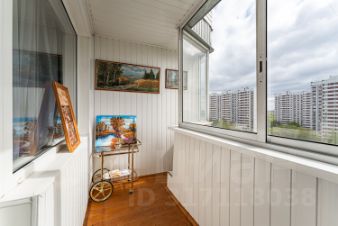 2-комн.кв., 58 м², этаж 9