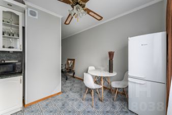 2-комн.кв., 58 м², этаж 9
