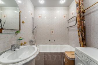 2-комн.кв., 58 м², этаж 9