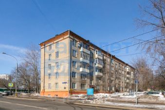 2-комн.кв., 57 м², этаж 3