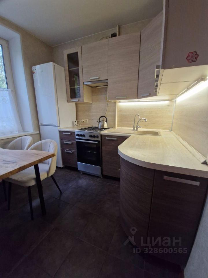 2-комнатная квартира, 55 м² — фото 8