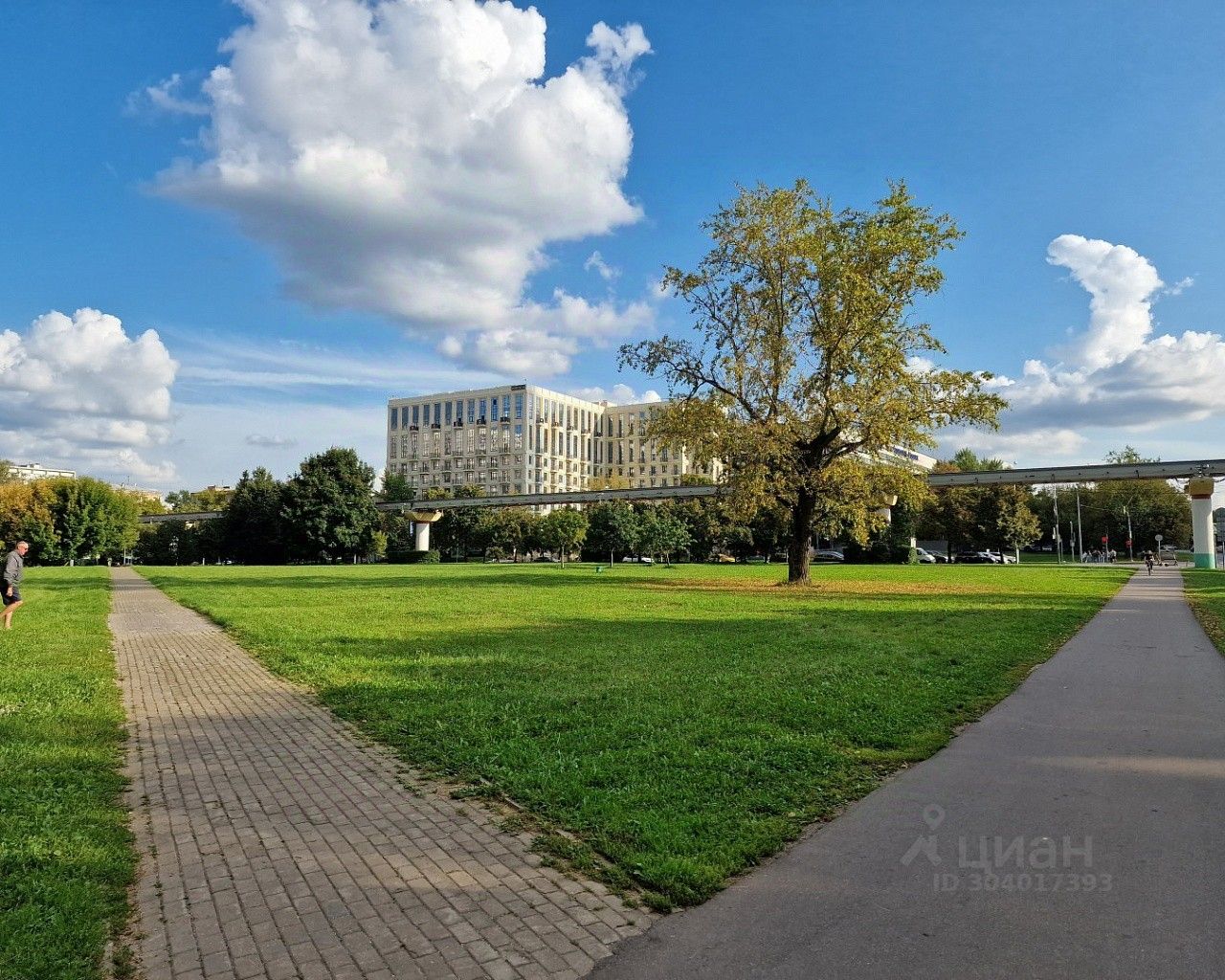 Купить квартиру-студию вторичное жилье без посредников рядом с метро Улица  Академика Королёва, продажа квартир-студий на вторичке от собственника  рядом с метро Улица Академика Королёва. Найдено 1 объявление.