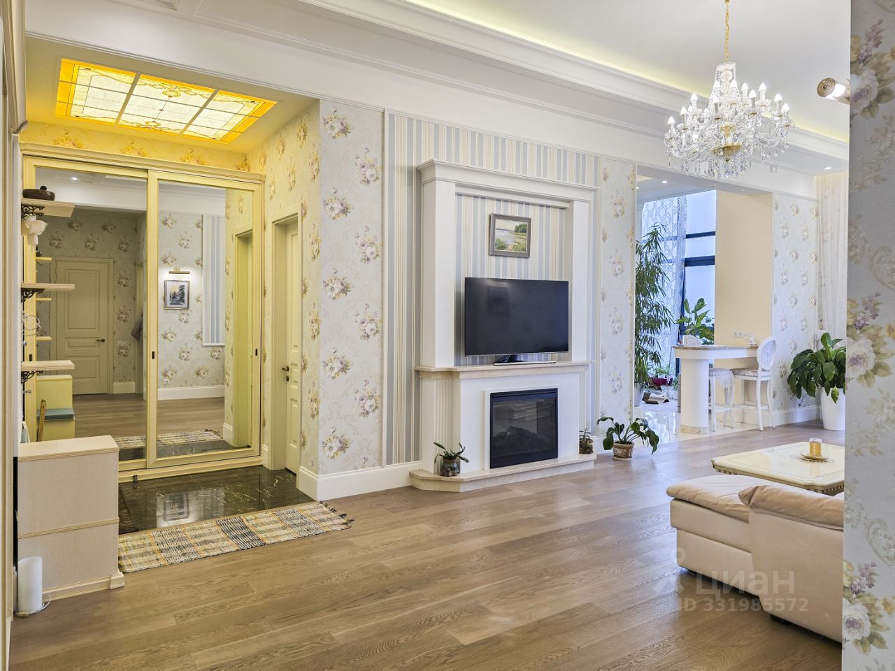3-комнатная квартира, 140 м² — фото 1