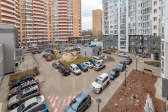 2-комн.кв., 64 м², этаж 4