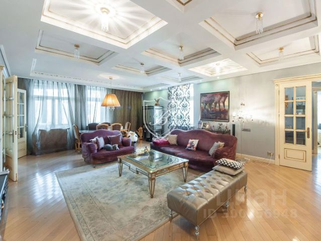 3-комн., 160 м², 3/6 этаж
