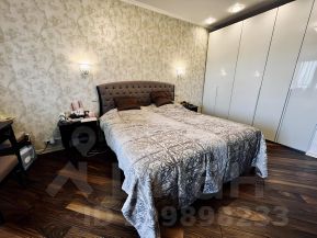 2-комн.кв., 100 м², этаж 20