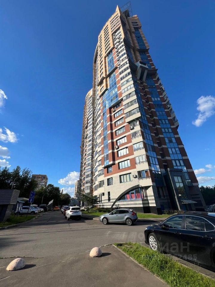 Купить трехкомнатную квартиру 105м² ул. Архитектора Власова, 8, Москва ...