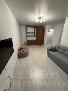 2-комн.кв., 44 м², этаж 3