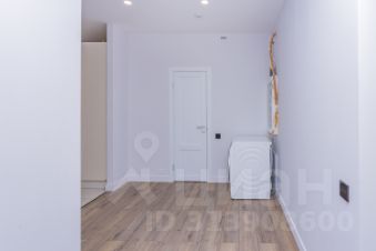 2-комн.кв., 53 м², этаж 18