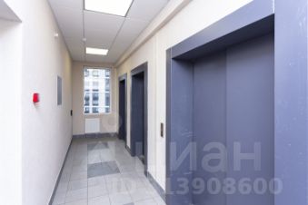 2-комн.кв., 53 м², этаж 18