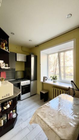 2-комн.кв., 52 м², этаж 2