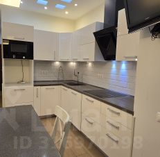 1-комн.кв., 40 м², этаж 10