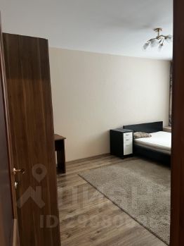 3-комн.кв., 74 м², этаж 1