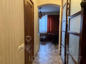 3-комн.кв., 74 м², этаж 1