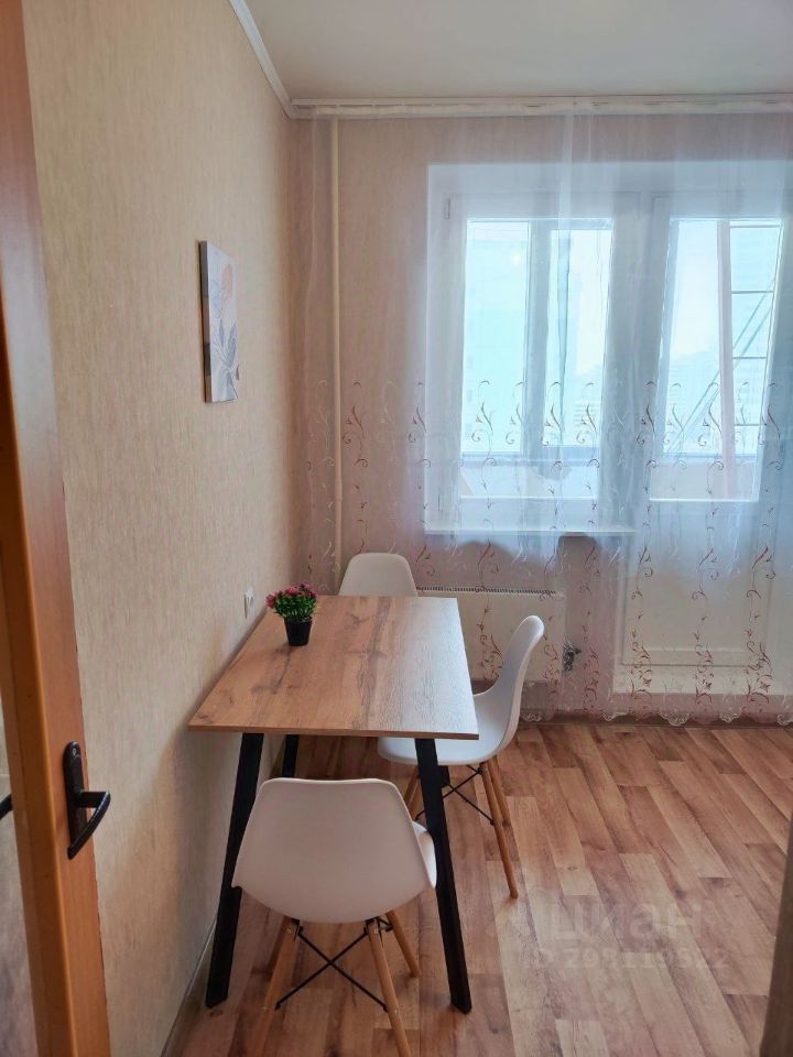 Купить однокомнатную квартиру 43м² ул. Брусилова, 33к1, Москва, ЮЗАО, р ...