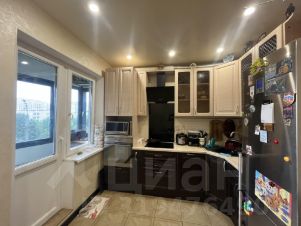 3-комн.кв., 83 м², этаж 3