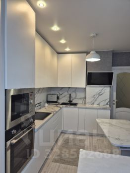 1-комн.кв., 44 м², этаж 3 1-комн.кв., 44 м², этаж 3