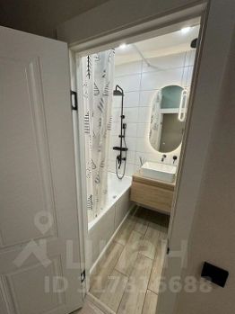 2-комн.кв., 50 м², этаж 8