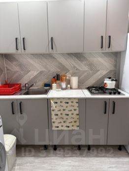 2-комн.кв., 44 м², этаж 3