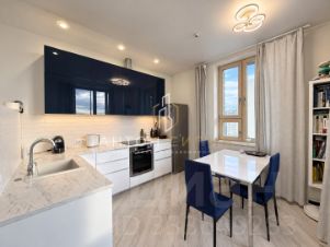 3-комн.апарт., 66 м², этаж 14 3-комн.апарт., 66 м², этаж 14