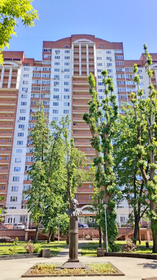 4-комн. кв., р-н Покровское-Стрешнево