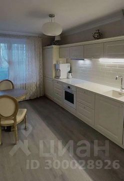 1-комн.кв., 37 м², этаж 4