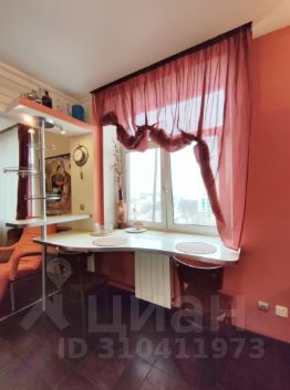 3-комн.кв., 80 м², этаж 8