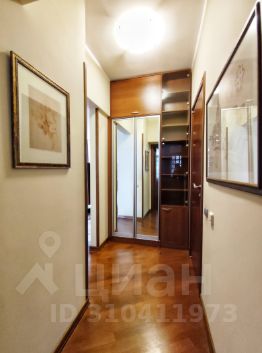 3-комн.кв., 80 м², этаж 8