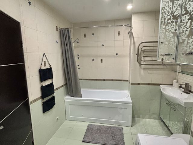 2-комн., 65 м², 16/24 этаж