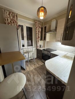 1-комн.кв., 32 м², этаж 2 1-комн.кв., 32 м², этаж 2