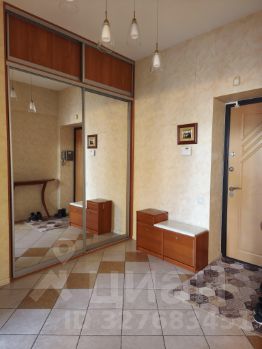2-комн.кв., 60 м², этаж 4