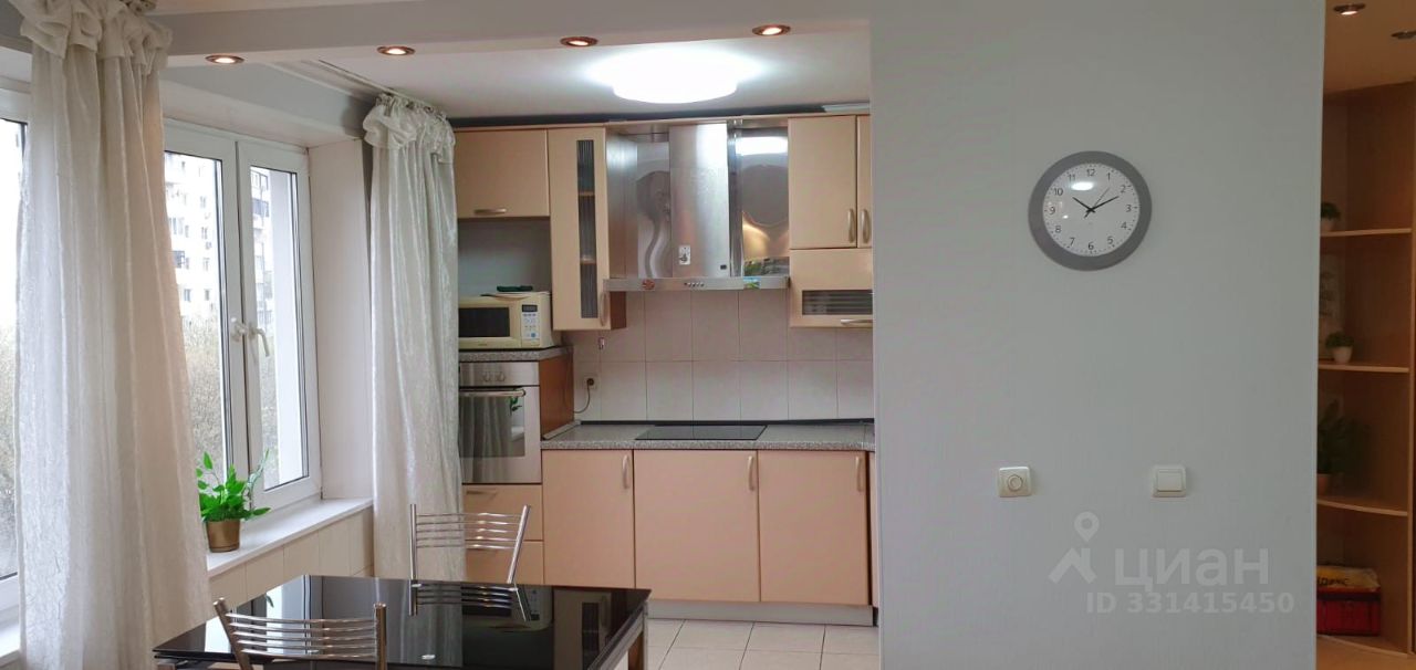 3-комнатная квартира, 67 м² — фото 1