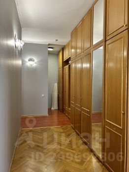 3-комн.кв., 90 м², этаж 7