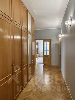 3-комн.кв., 90 м², этаж 7