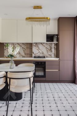 3-комн.кв., 70 м², этаж 6